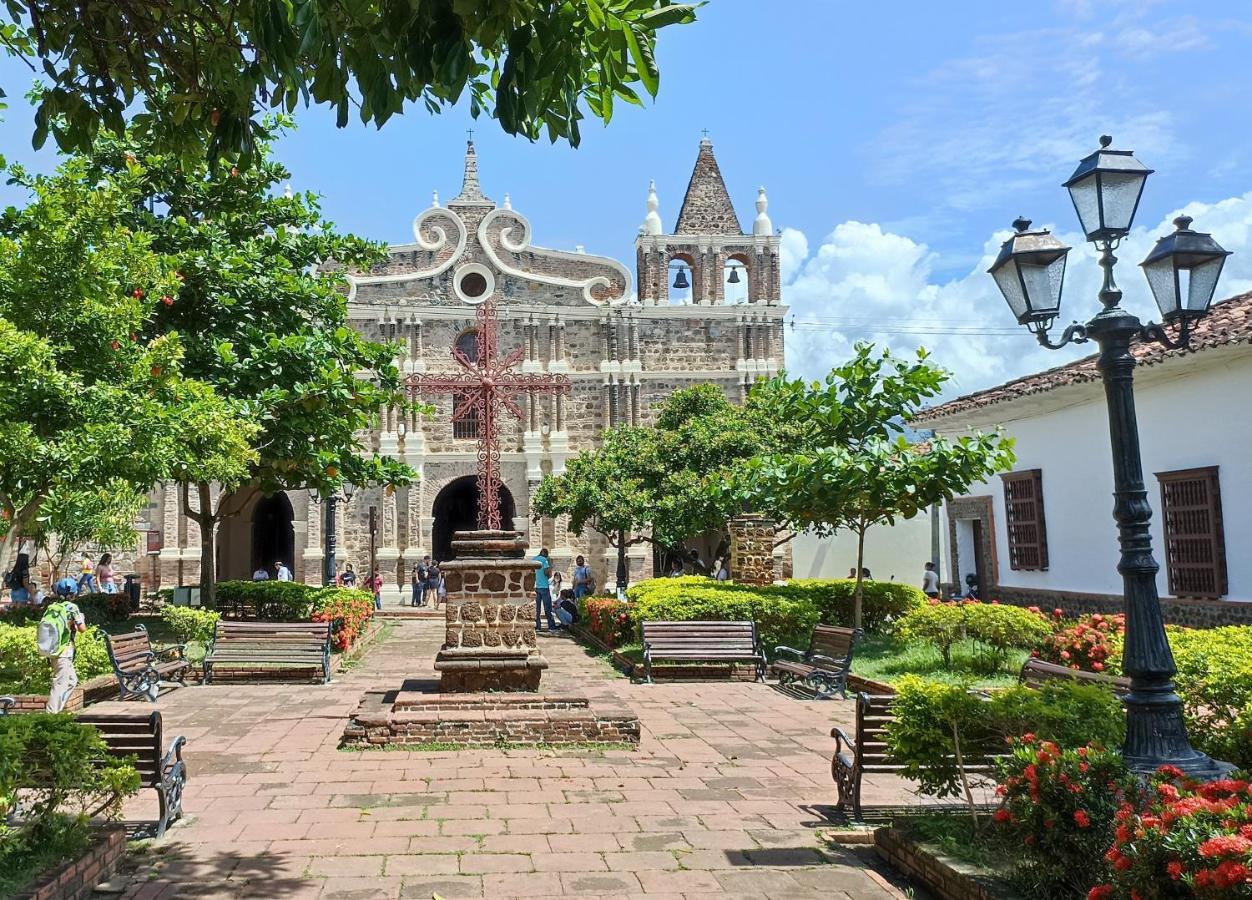 Hotel Casa De Verano - Solo Adultos - Santa Fe de Antioquia Eksteriør billede